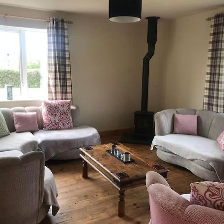 Rosie'S Pad Louisburgh Exterior foto