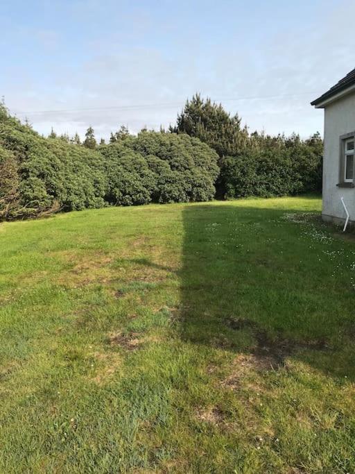 Rosie'S Pad Louisburgh Exterior foto
